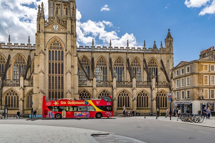 Bath hop-on hop-off bus — supplier photograph